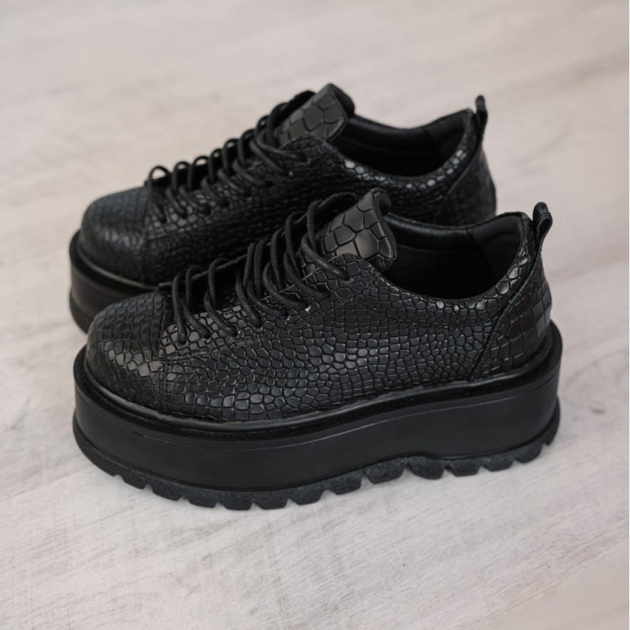 *. Sneakers - Medellin - Croco Black 